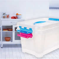 卡瑞多功能浸塑防滑衣架 無痕寬肩設計，提升居家日用體驗